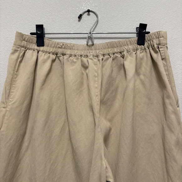 Madewell Pull-On Straight Pants in Drapey Twill - Vintage Khaki, L - Picture 6 of 8